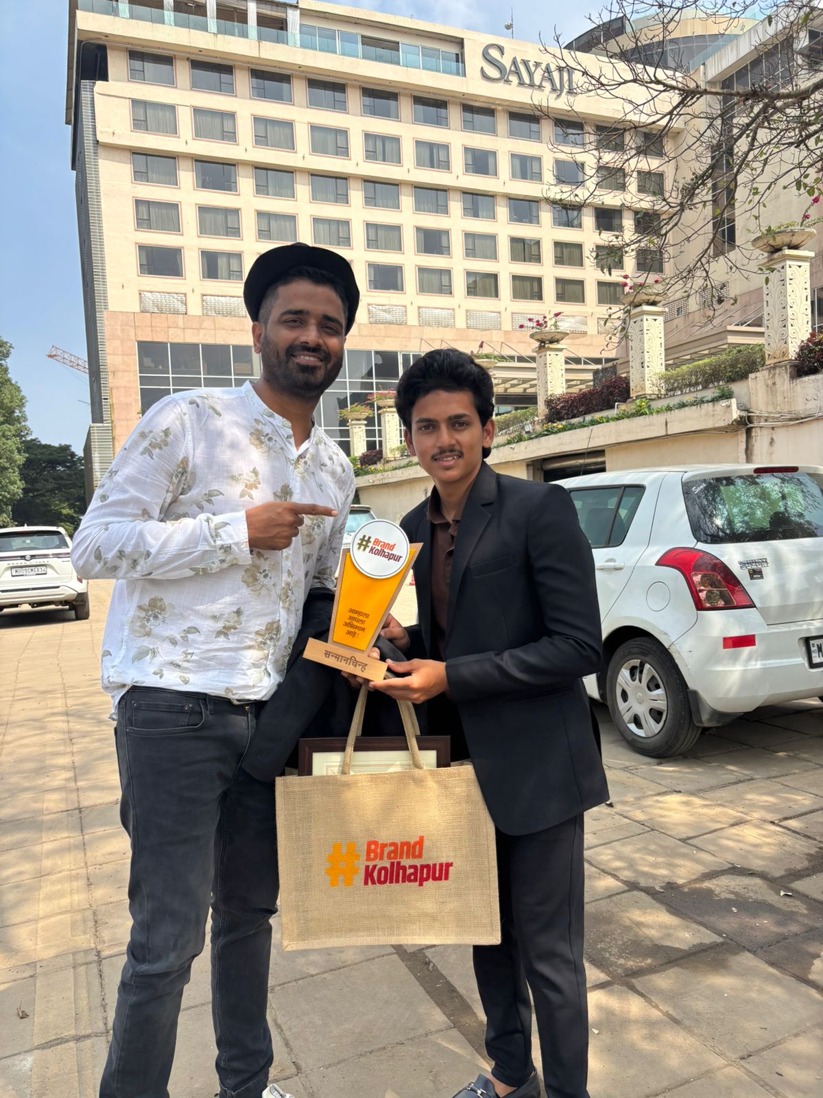 Dhawal Sutar receiving the #BrandKolhapur felicitation